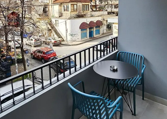 Daisy Centre Aparthotel