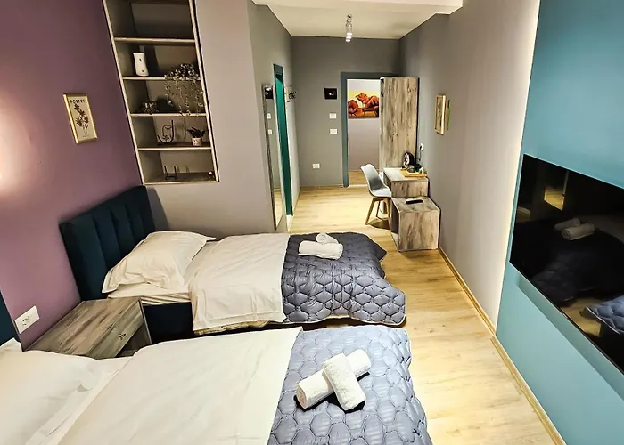 Daisy Centre Aparthotel