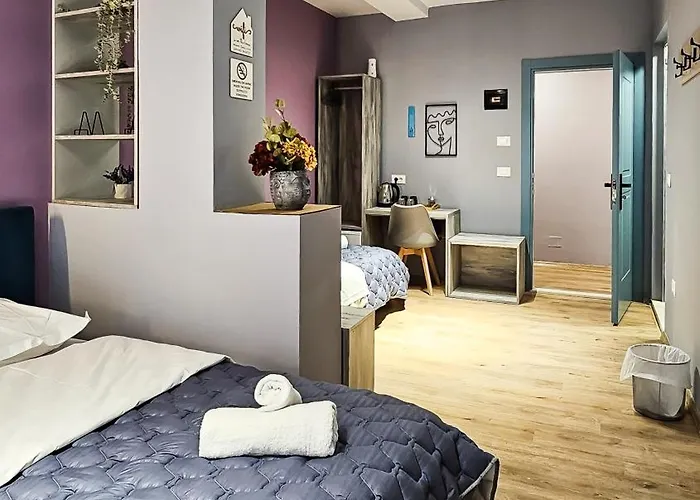 Daisy Centre Aparthotel Tirana