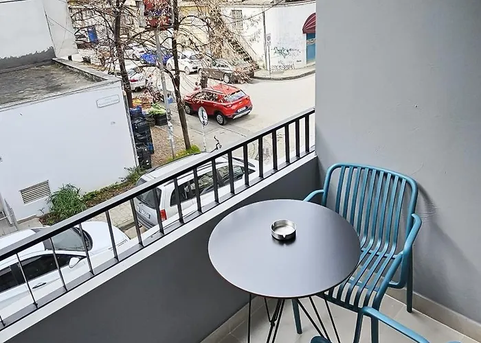 Daisy Centre Aparthotel 3*