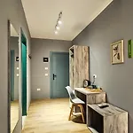 Daisy Centre Aparthotel Tirana
