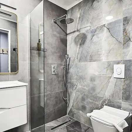 Appart hôtel Daisy Centre 3*