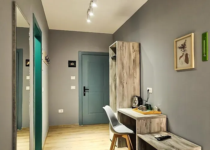 Daisy Centre Apartmanhotel Tirana