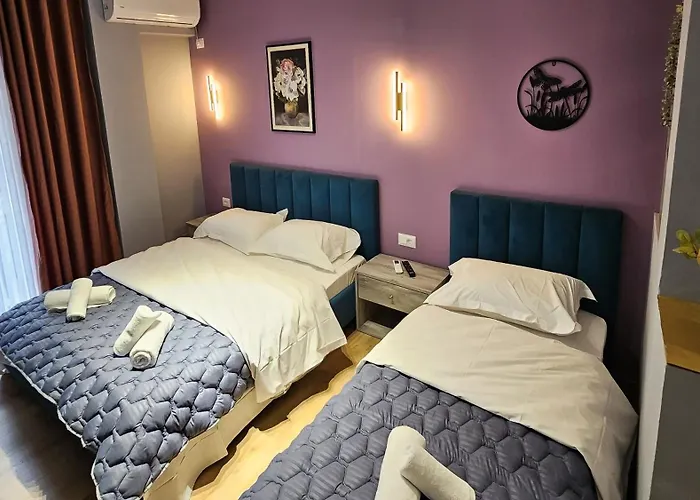 Apartmanhotel Daisy Centre 3*
